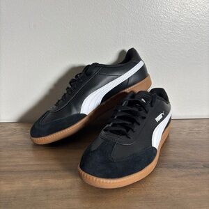 Puma Womens Astro Cup Sneakers Black White Gum Sole Size 9 Classic Low